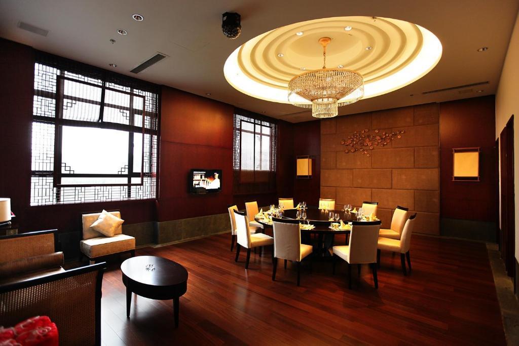 Suzhou Hanyuan Yacht&Resort Hotel Exterior photo