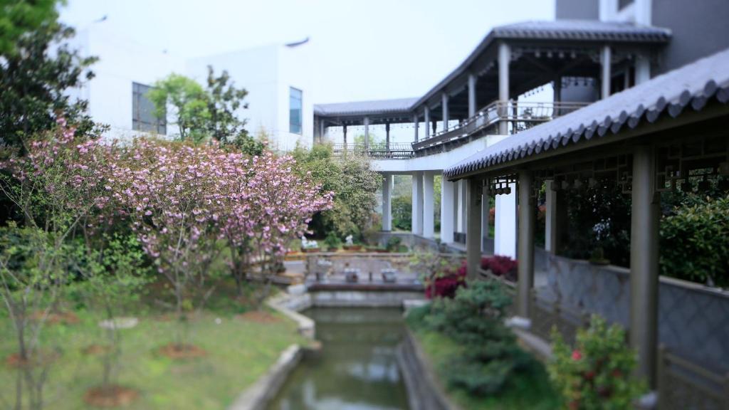 Suzhou Hanyuan Yacht&Resort Hotel Exterior photo